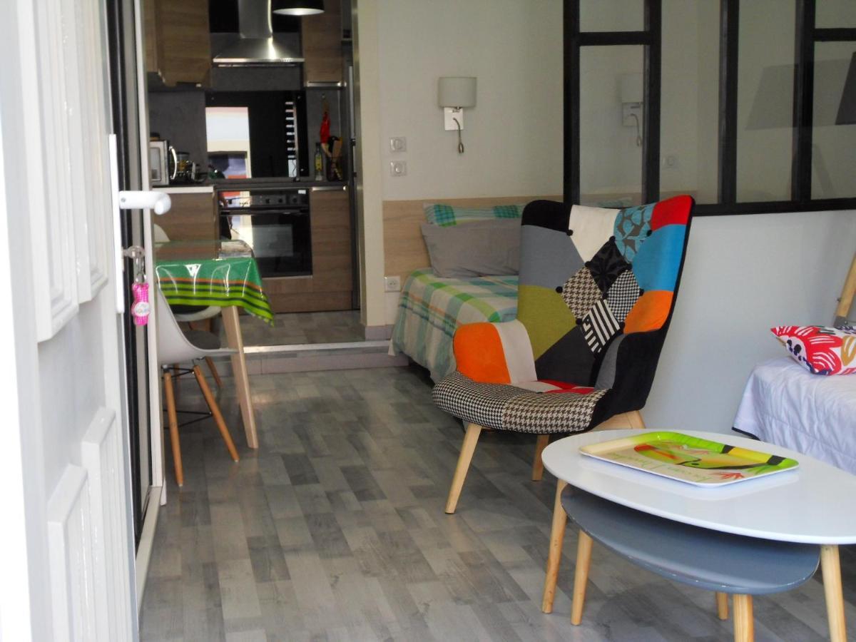 Le studio d' EMI Argelès-Gazost Esterno foto